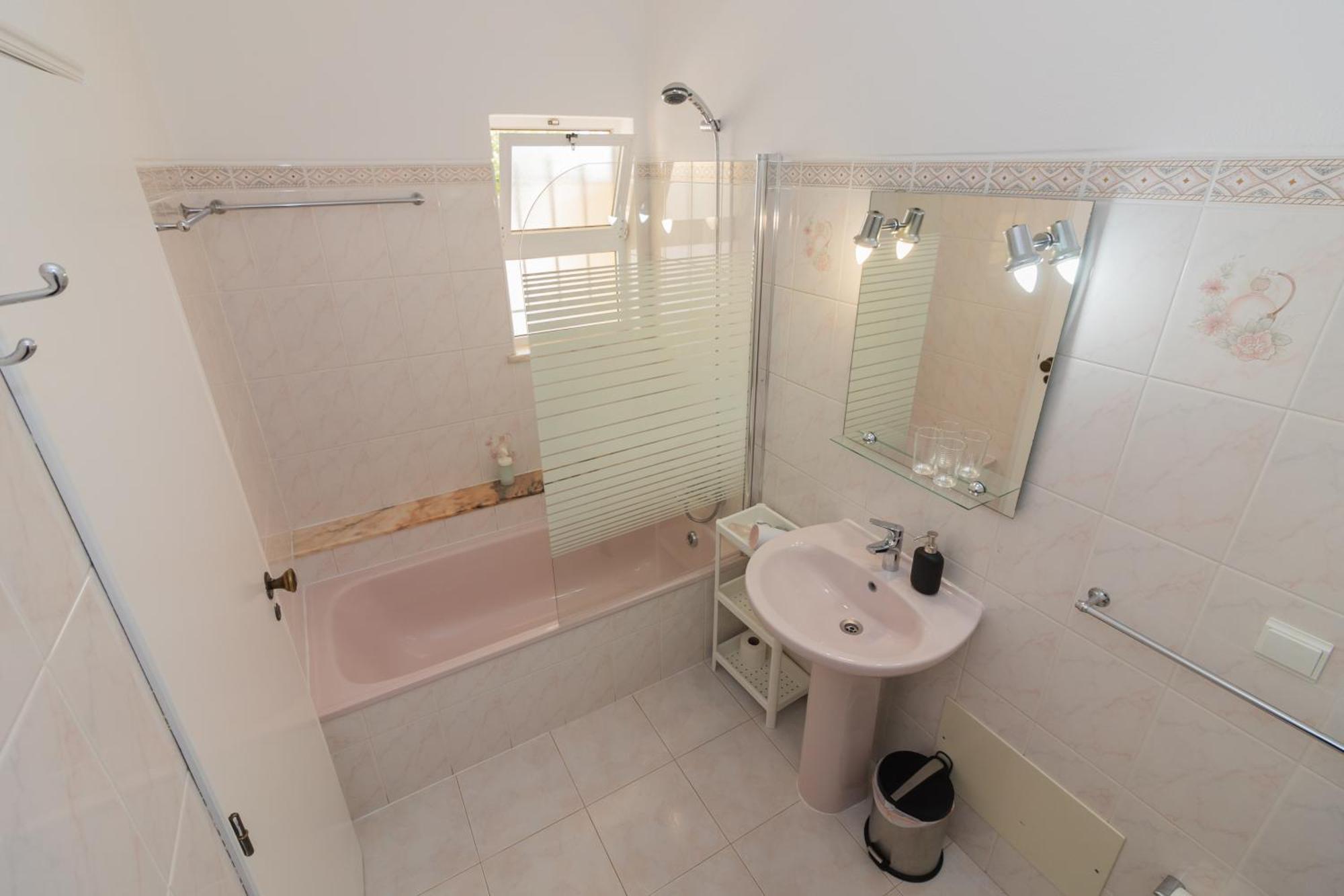 Bed and Breakfast Bb Dona Ana Lagos Zewnętrze zdjęcie